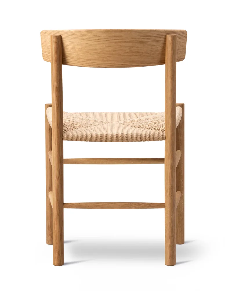 J39 Mogensen Chair by Fredericia in Natural paper cord, Oak oil, FSC Mix 70% – product photo 3 of 5