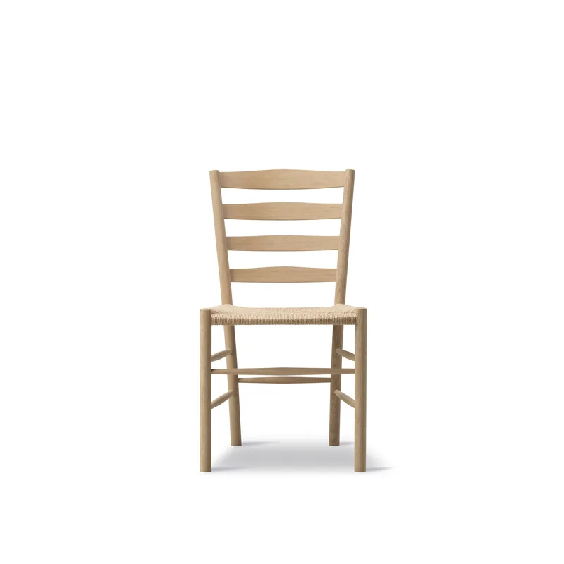 Klint Chair by Fredericia in Natural paper cord, Oak soap, FSC Mix 70% – product photo 4 of 4