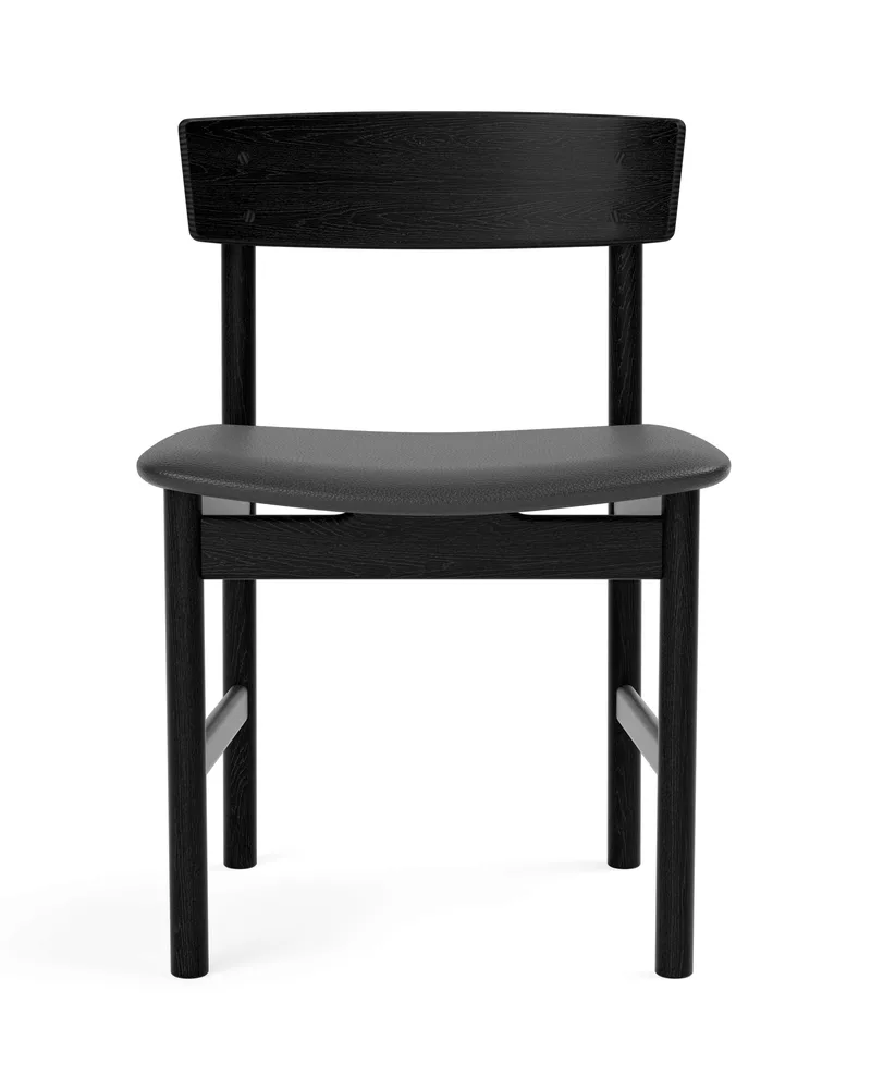 Mogensen 3236 Chair van Fredericia in Leather Omni 301, Black, Oak black lacquer, FSC Mix 70% – productfoto