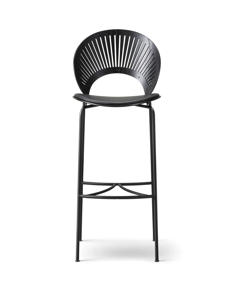 Trinidad Barstool Seat upholstered by Fredericia in Leather Primo 88, Black, Black ash, FSC Mix 70%, Black, smooth – product photo 2 of 2