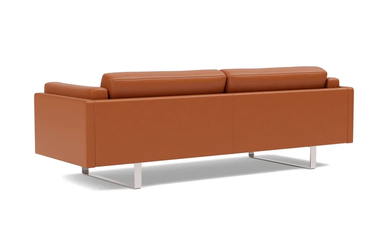 EJ280 Sofa, 3 seater, 240 cm by Fredericia in Leather Max 95, Cognac, Brushed chrome, sledge base (High) – product photo 3 of 4