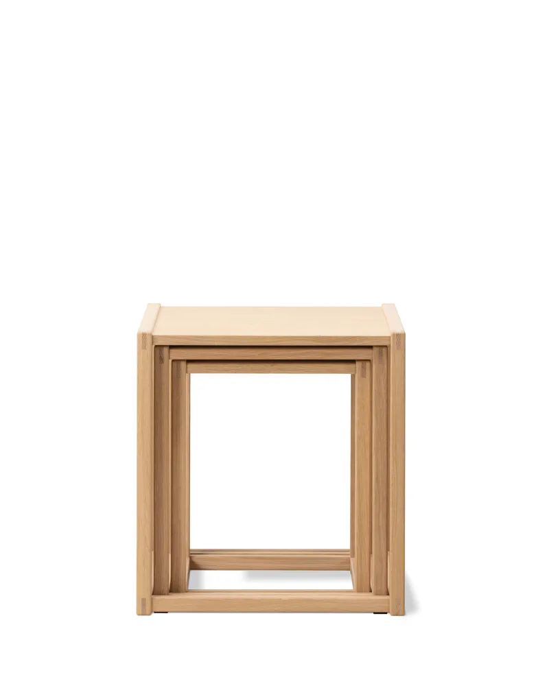 BM375 Nesting Tables von Fredericia in Oak light oil, FSC Mix 70%, Set of 3 – Produktfoto 3 von 3
