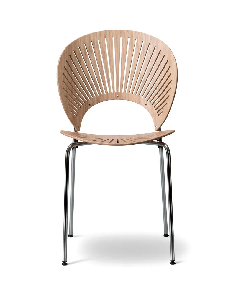 Trinidad van Fredericia in Oak lacquer, FSC Mix 70%, Chrome – productfoto 5 van 5