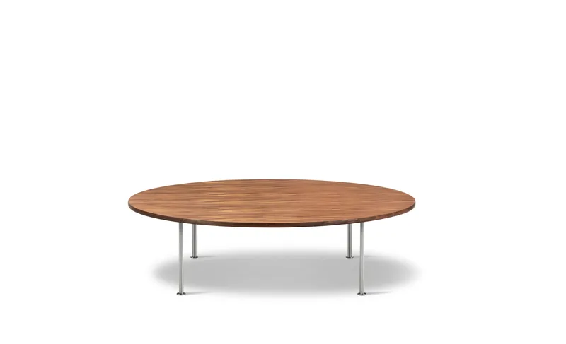 Wegner Ox Table Ø150 van Fredericia in Walnut oil, Brushed stainless steel, 41 cm – productfoto 2 van 2