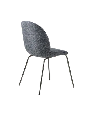 Beetle Dining Chair, Fully Upholstered von GUBI in Around Bouclé, Dedar (023, Standard), Conic base, Black Chrome – Produktfoto 4 von 5