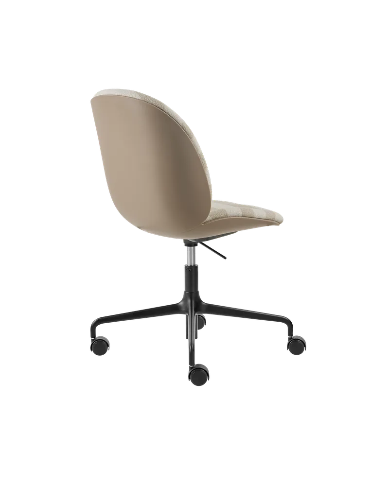 Beetle Meeting Chair, 3D Veneer & Front Upholstered by GUBI in Kvadrat Sahco, Acca Stripe 0131, New Beige, Height adjustable 4-star base w. castors, Matt Black – product photo 4 of 5