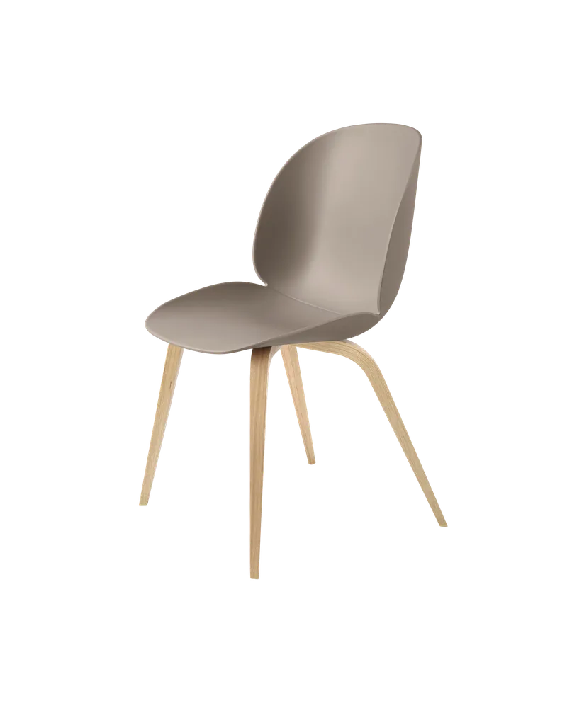 Beetle Dining Chair, Un-Upholstered van GUBI in New Beige, Wood base, Oak Semi Matt Lacquered – productfoto 3 van 3