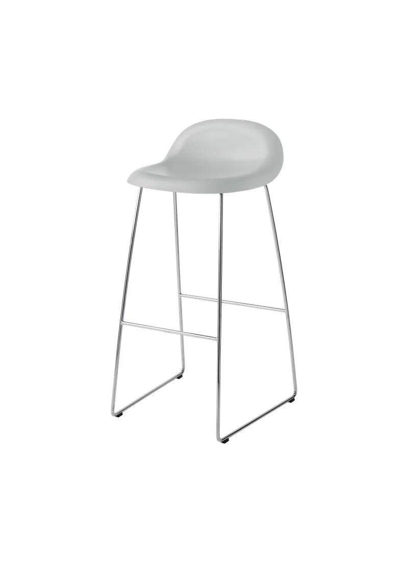 GUBI 3D Bar Stool, Un-Upholstered van GUBI in Lunar Gray, Polished Stainless Steel, Sledge base – productfoto