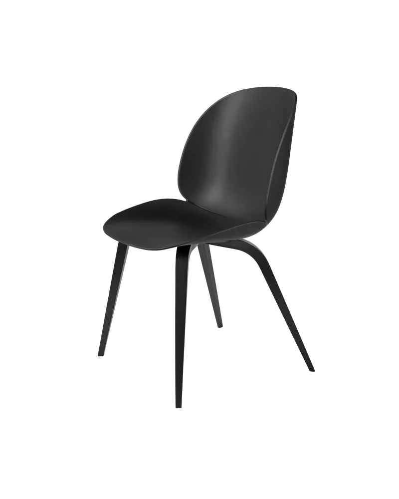 Beetle Dining Chair, Un-Upholstered van GUBI in Black, Wood base, Black Stained Beech Semi Matt Lacquered – productfoto 3 van 3