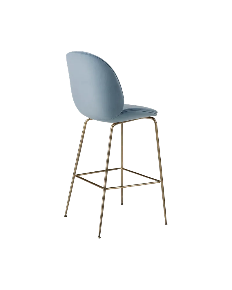 Beetle Bar Chair, Fully Upholstered von GUBI in Sunday, Dedar (002, Standard), Antique Brass, Conic base – Produktfoto 1 von 4