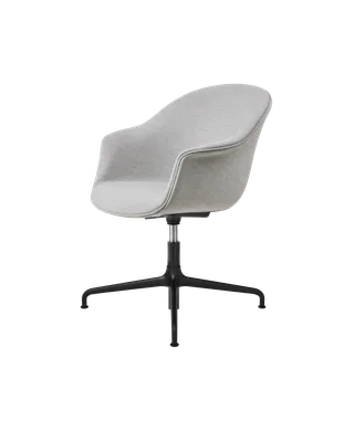 Bat Meeting Chair, Fully Upholstered de GUBI en Remix 3, Kvadrat (123, Standard), Height adjustable 4-star base, Matt Black – photo du produit 4 sur 4