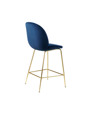 Beetle Counter Chair, Fully Upholstered de GUBI en Conic base, Brass Semi Matt, Sunday, Dedar (003, Standard) – photo du produit 2 sur 4