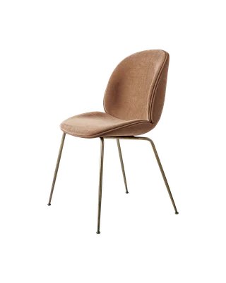 Beetle Dining Chair, Fully Upholstered von GUBI in Belsuede Special FR, Dedar (132, Standard), Conic base, Antique Brass – Produktfoto 3 von 3