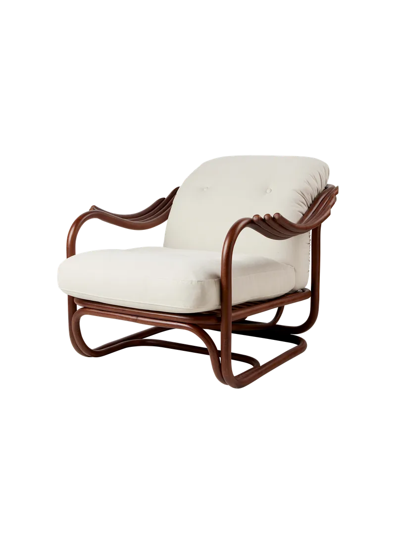 Poltrona Tria Lounge Chair by GUBI in Reales, GUBI (001, Standard), Dark Rattan – product photo