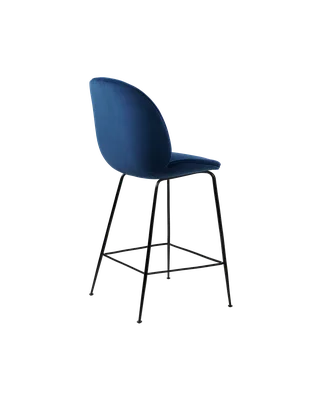Beetle Counter Chair, Fully Upholstered de GUBI en Conic base, Matt Black, Sunday, Dedar (003, Standard) – photo du produit 2 sur 4