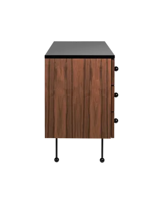 62 Sideboard von GUBI in 3 drawer, Walnut / Black – Produktfoto 2 von 5