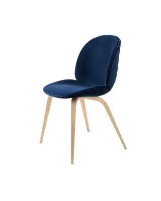 Beetle Dining Chair, Fully Upholstered von GUBI in Sunday, Dedar (003, Standard), Wood base, Oak Semi Matt Lacquered – Produktfoto 5 von 5