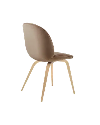 Beetle Dining Chair, Fully Upholstered von GUBI in Sunday, Dedar (034, Standard), Wood base, Oak Semi Matt – Produktfoto 4 von 5