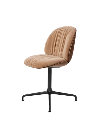 Beetle Soft Meeting Chair by GUBI in Belsuede Special FR, Dedar (132, Standard), 4-star base – product photo 2 of 2