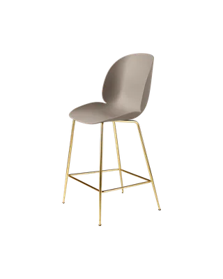 Beetle Counter Chair, Un-Upholstered de GUBI en New Beige, Brass Semi Matt, Conic base – photo du produit 3 sur 3