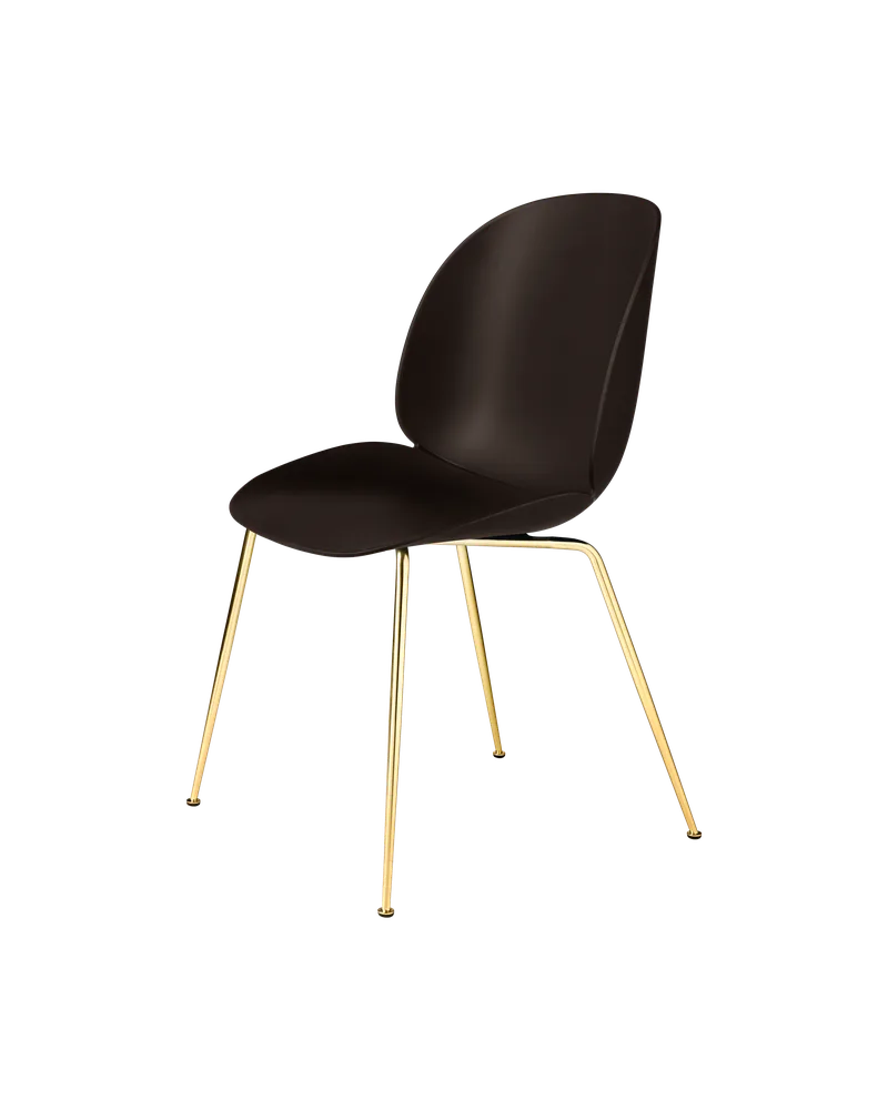 Beetle Dining Chair, Un-Upholstered van GUBI in Mocha Brown, Conic base, Brass Semi Matt – productfoto 3 van 3