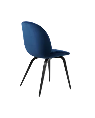 Beetle Dining Chair, Fully Upholstered von GUBI in Sunday, Dedar (003, Standard), Wood base, Black Stained Beech – Produktfoto 3 von 5