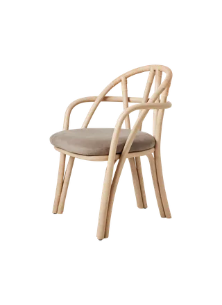 Bistra Dining Armchair van GUBI in Fustagno, GUBI (002, Standard), Natural Lacquered Rattan – productfoto 6 van 6
