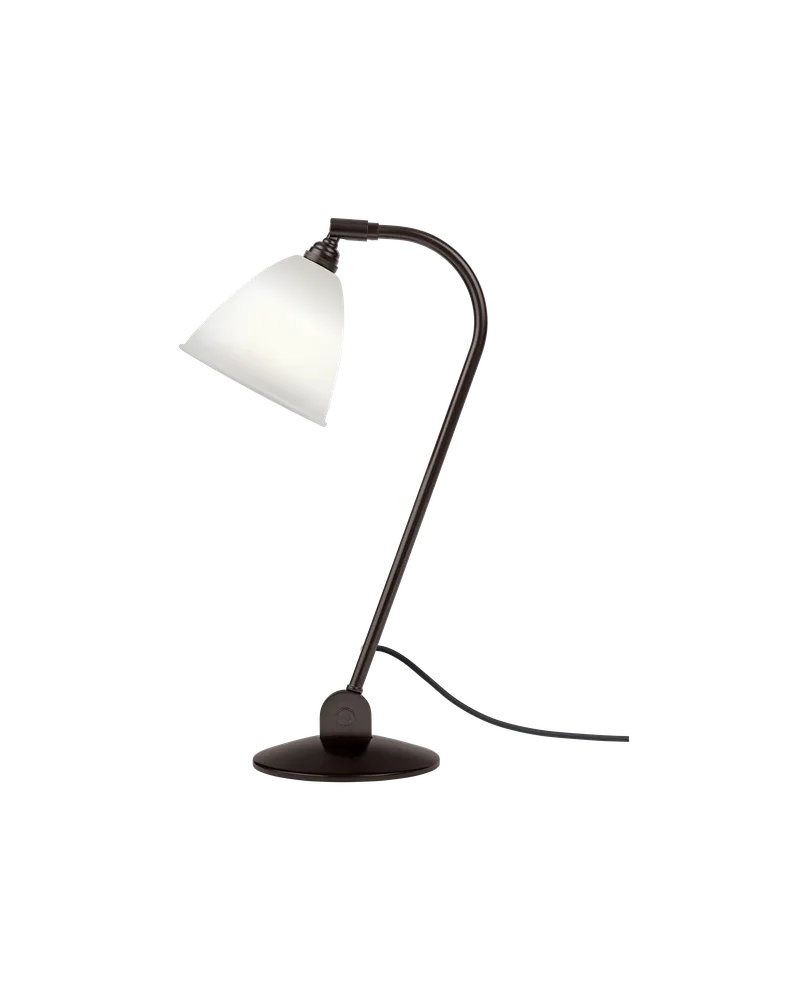 Bestlite BL2 Table Lamp van GUBI in Bone China, Black Brass, EU – productfoto 4 van 4