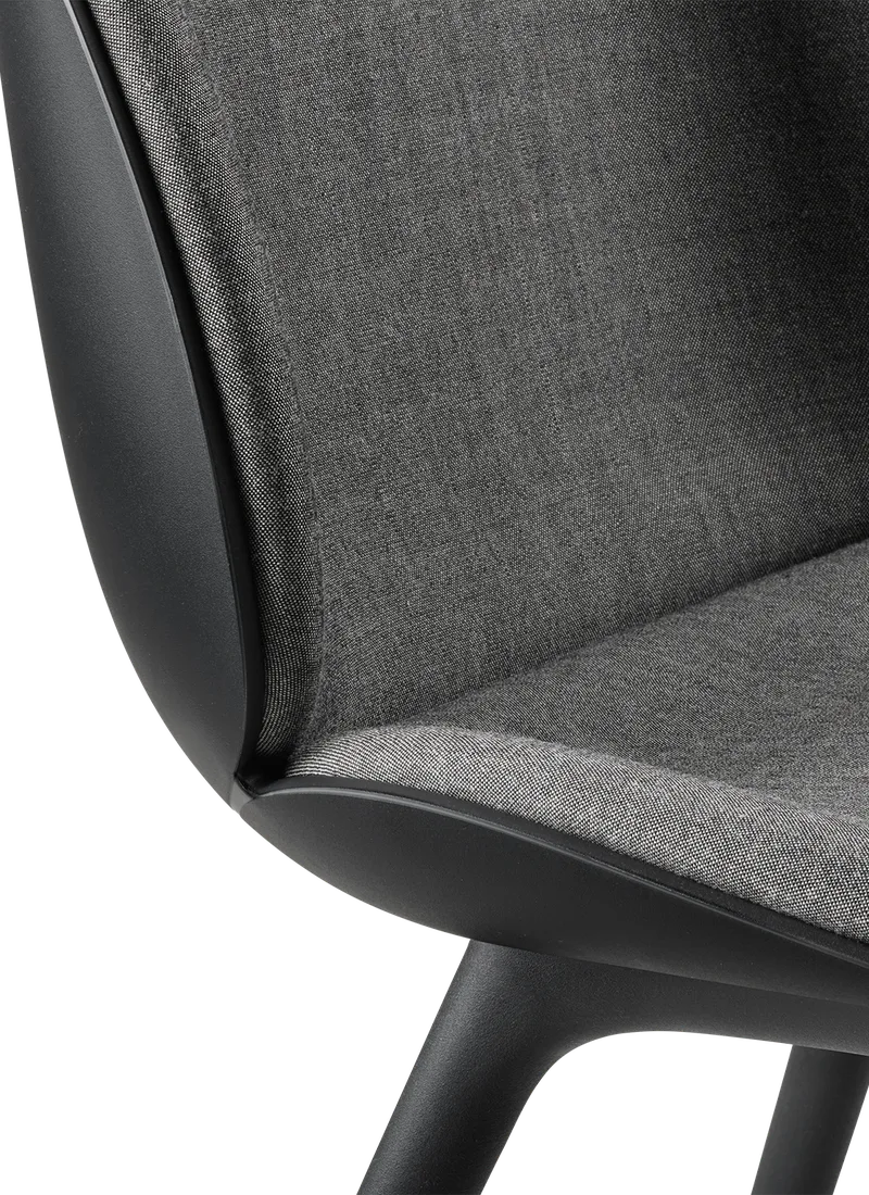 Beetle Dining Chair, Front Upholstered by GUBI in Remix 3, Kvadrat (152, Standard), Black, Black – interior photo 4 of 6