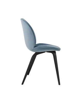 Beetle Dining Chair, Fully Upholstered von GUBI in Sunday, Dedar (002, Standard), Wood base, Black Stained Beech – Produktfoto 2 von 5