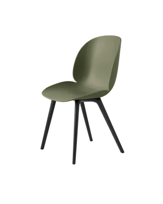 Beetle Dining Chair, Un-Upholstered van GUBI in Fern Green, Plastic base, Black – productfoto 3 van 3