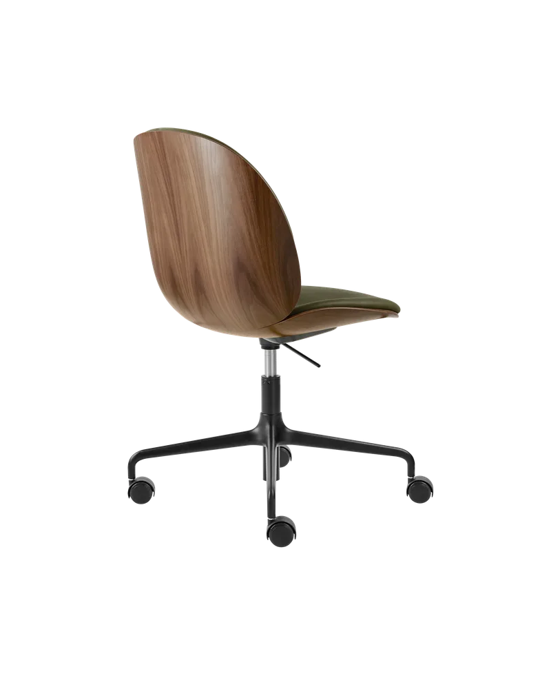 Beetle Meeting Chair, 3D Veneer & Front Upholstered by GUBI in Soft Leather, GUBI (Army, Standard), American Walnut Semi Matt Lacquered, Height adjustable 4-star base w. castors, Matt Black – product photo 2 of 3