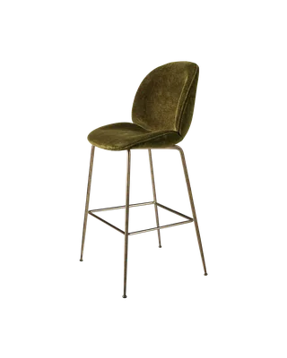Beetle Bar Chair, Fully Upholstered von GUBI in Mumble, Glamour Group (40, Standard), Antique Brass, Conic base – Produktfoto 4 von 4