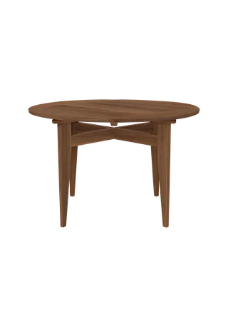 B-Table Dining Table, Pivoting Extendable Top by GUBI in American Walnut Matt Lacquered, American Walnut Matt Lacquered, 85 × 85 / Ø116 cm – product photo 1 of 5