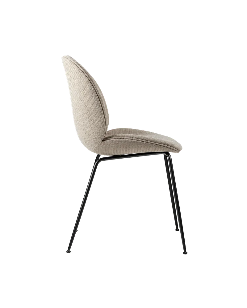 Beetle Dining Chair, Fully Upholstered von GUBI in Tempt, Gabriel (61168, Standard), Conic base, Matt Black – Produktfoto 1 von 6