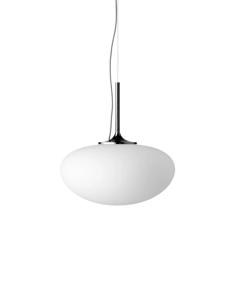 Stemlite Pendant van GUBI in Black Chrome, Frosted Glass, EU – productfoto