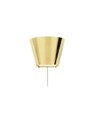 9464 Wall Lamp by GUBI in Polished Brass, EU – product photo 1 of 5