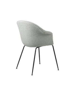 Bat Dining Chair, Fully Upholstered von GUBI in Karakorum, Dedar (004, Standard), Conic base, Matt Black – Produktfoto 2 von 4