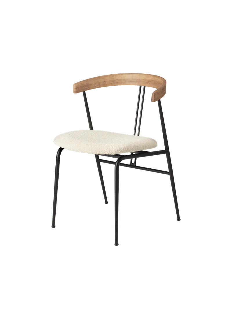 Violin Dining Chair, Seat Upholstered by GUBI in Karakorum Dedar (001), Oak – product photo