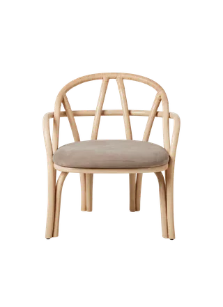 Bistra Lounge Chair von GUBI in Fustagno, GUBI (002, Standard), Natural Lacquered Rattan – Produktfoto 1 von 6