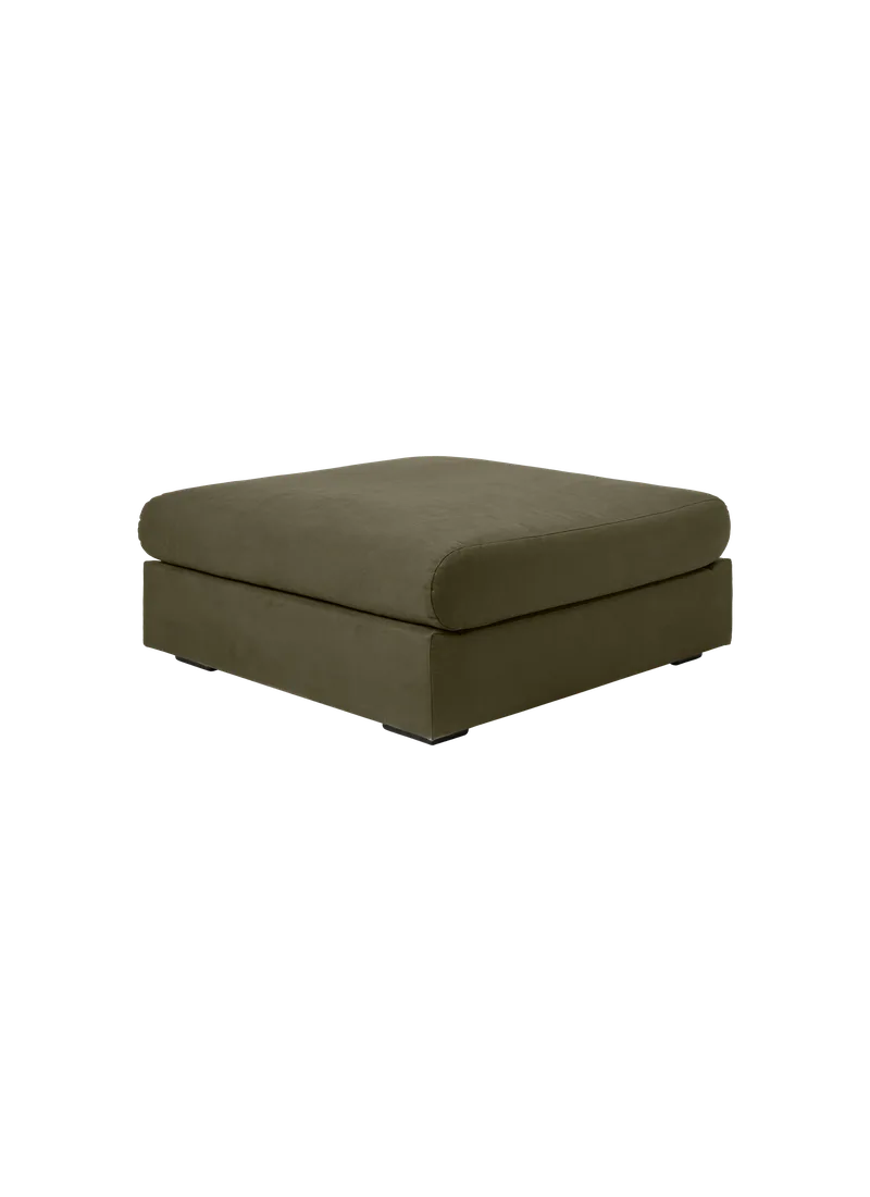 Elogio Ottoman by GUBI in Reales, GUBI (003, Standard) – product photo