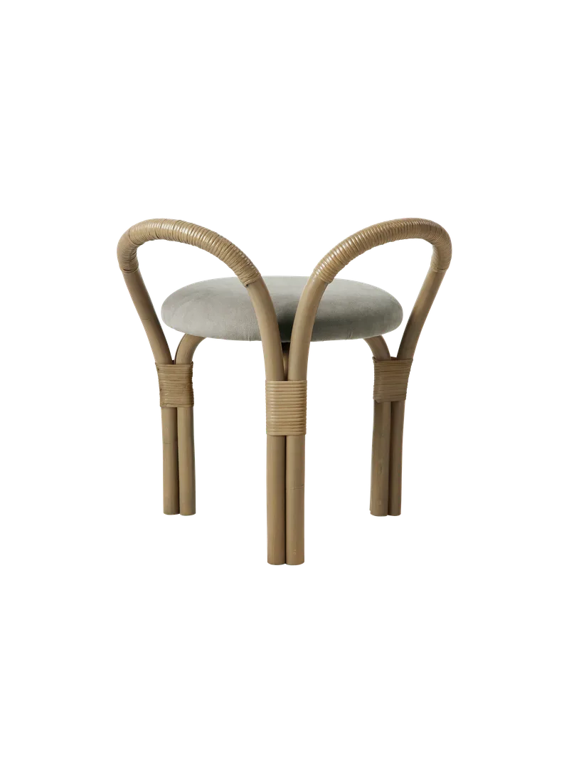 Bistra Stool von GUBI in Fustagno, GUBI (003, Standard), Olive Stained Rattan – Produktfoto 2 von 3