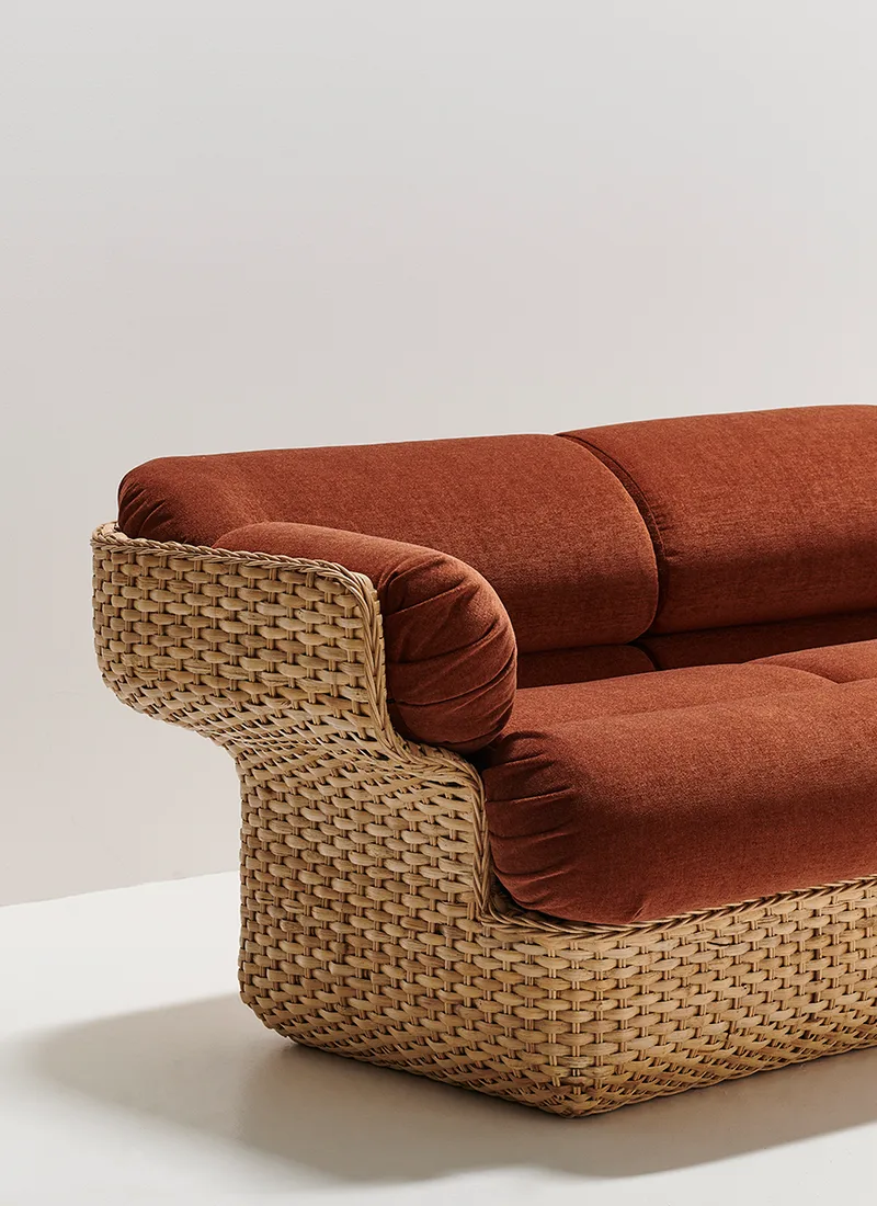 Basket Sofa by GUBI in Belsuede Special FR, Dedar (133, Standard), 2 seater, Rattan – product photo 4 of 8