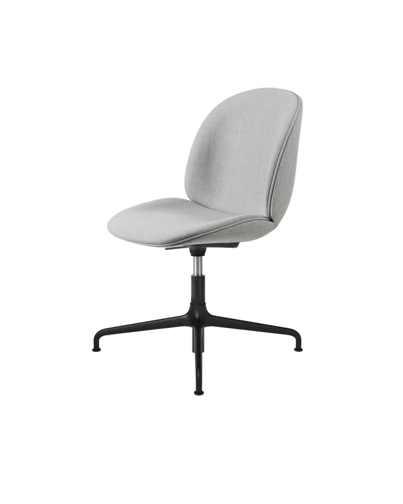 Beetle Meeting Chair, Fully Upholstered van GUBI in Remix 3, Kvadrat (123, Standard), Height adjustable 4-star base, Matt Black – productfoto 5 van 5