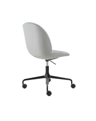 Beetle Meeting Chair, 3D Veneer & Front Upholstered van GUBI in Kvadrat Sahco, Acca Stripe 0731, Lunar Gray, Height adjustable 4-star base w. castors, Matt Black – productfoto 2 van 5