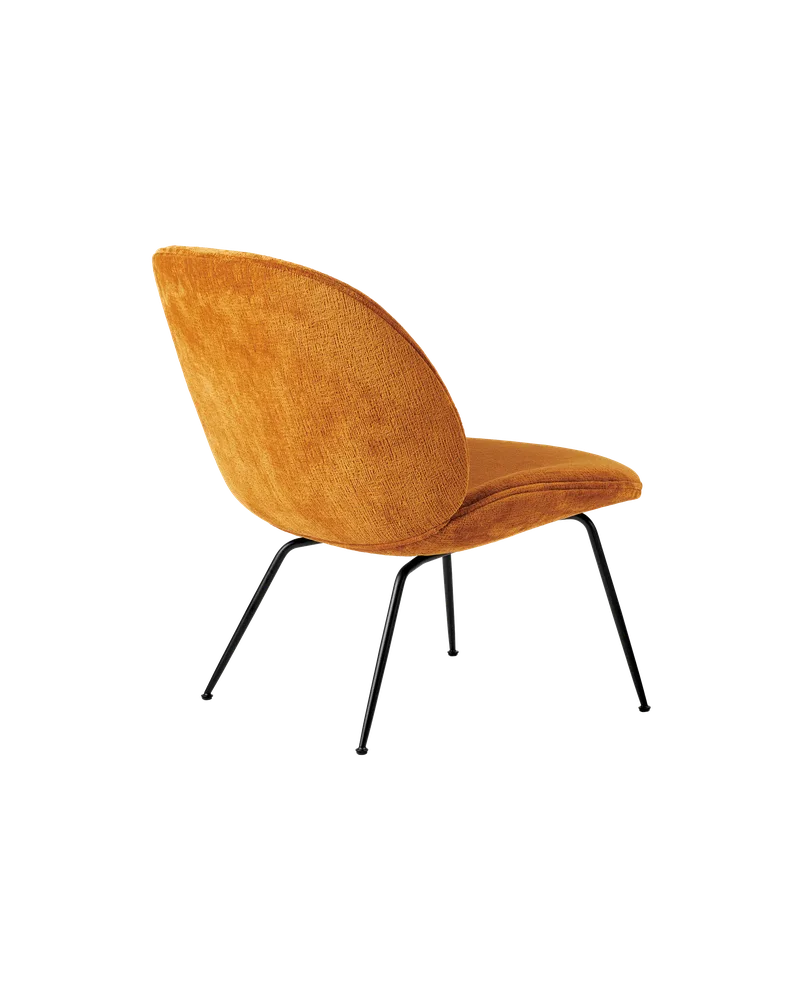 Beetle Lounge Chair de GUBI en Mumble, Glamour Group (49, Standard), Matt Black – photo du produit 1 sur 4