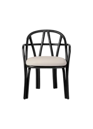 Bistra Dining Armchair de GUBI en Fustagno, GUBI (001, Standard), Ebony Painted Rattan – photo du produit 3 sur 6