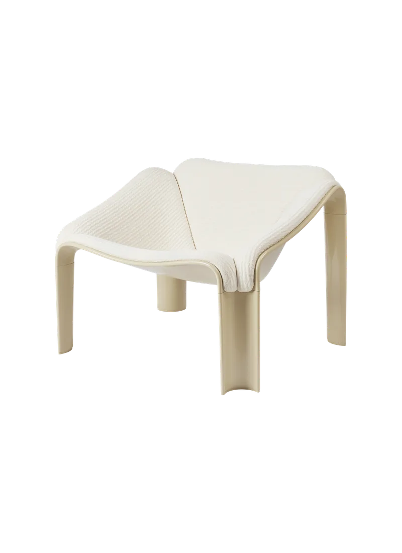 F300 Lounge Chair de GUBI en Alberobello, Limonta (027, Standard), Pastel Green – photo du produit