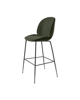 Beetle Bar Chair, Fully Upholstered de GUBI en Sunday, Dedar (018, Standard), Matt Black, Conic base – photo du produit 4 sur 4