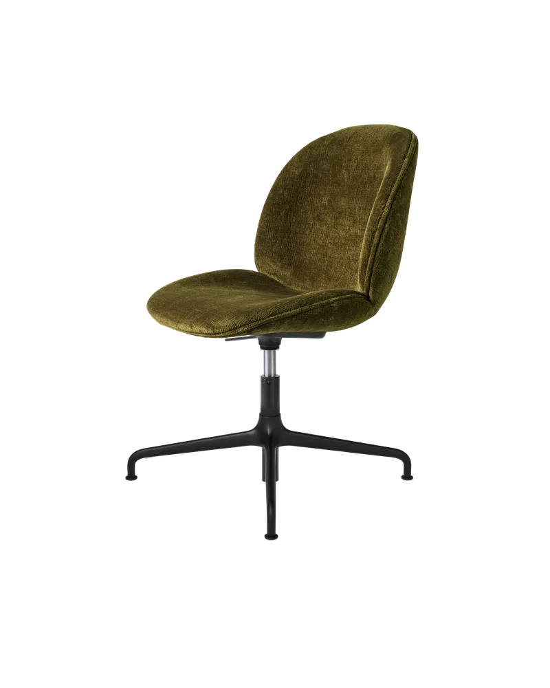 Beetle Meeting Chair, Fully Upholstered van GUBI in Mumble, Glamour Group (40, Standard), Height adjustable 4-star base, Matt Black – productfoto 4 van 4